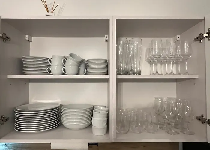 Business Apartment Kranich: 3 Zimmer, Top Infrastrukturlage Hh Langenhorn, Naehe Airport