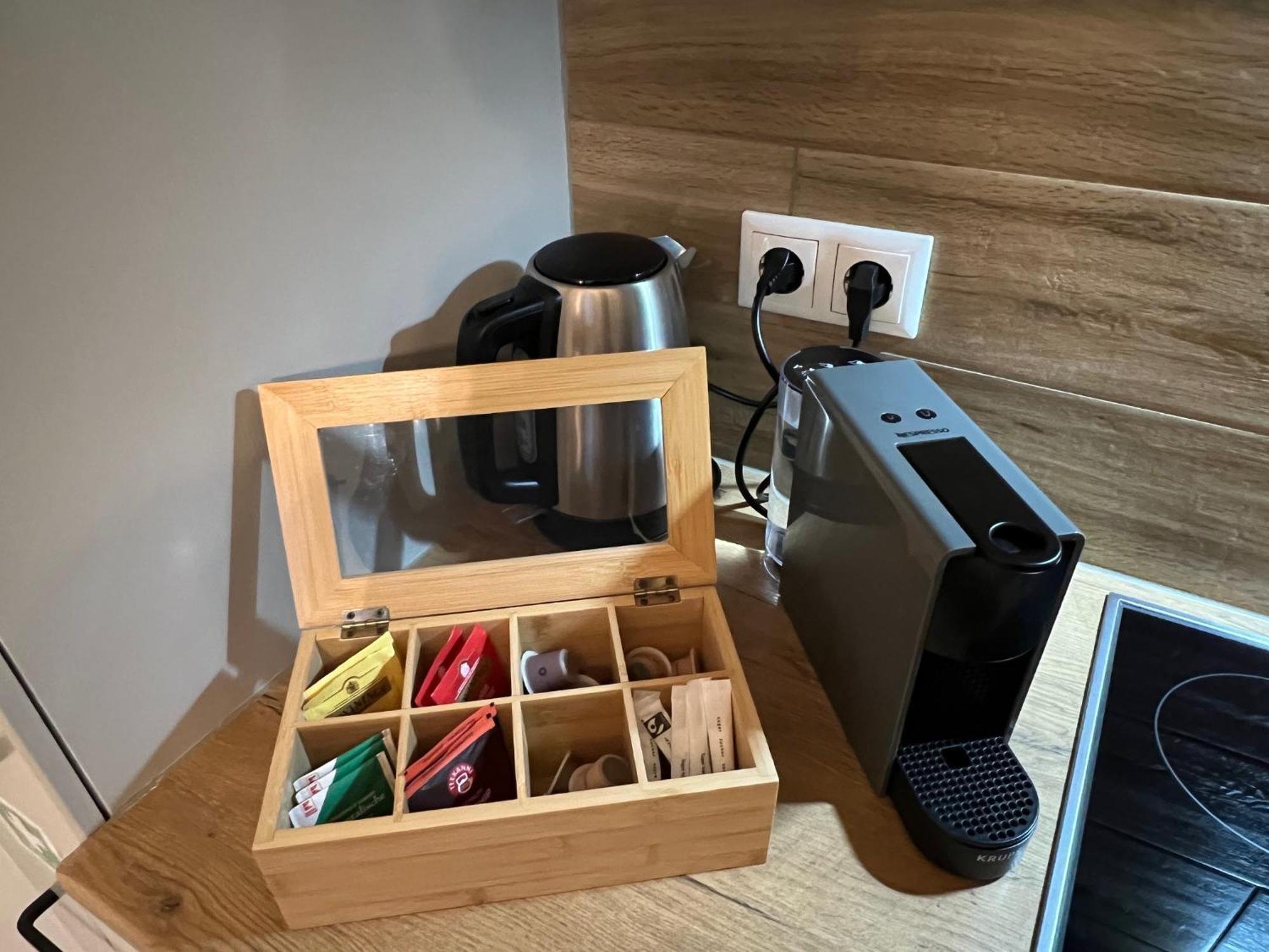 Business Kranich: 3 Zimmer, Infrastrukturlage Hh Langenhorn, Naehe Airport *